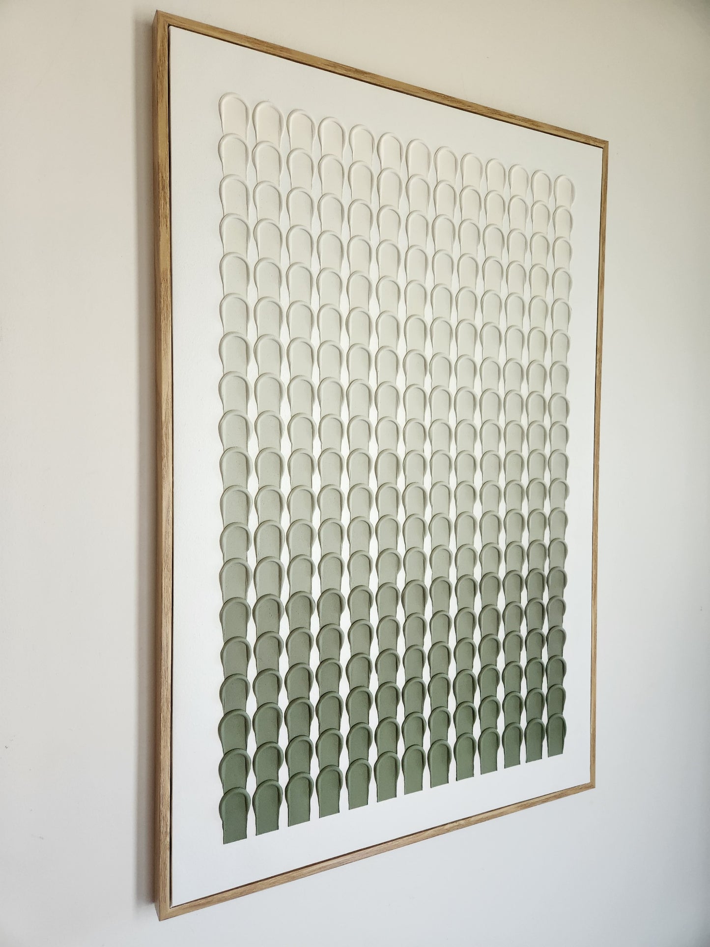 Minimalist Strokes Green Fade